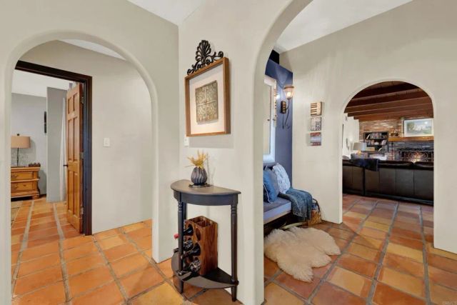 4605 Mayapan, La Mesa, CA 91941