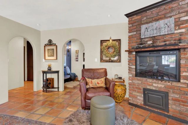 4605 Mayapan, La Mesa, CA 91941