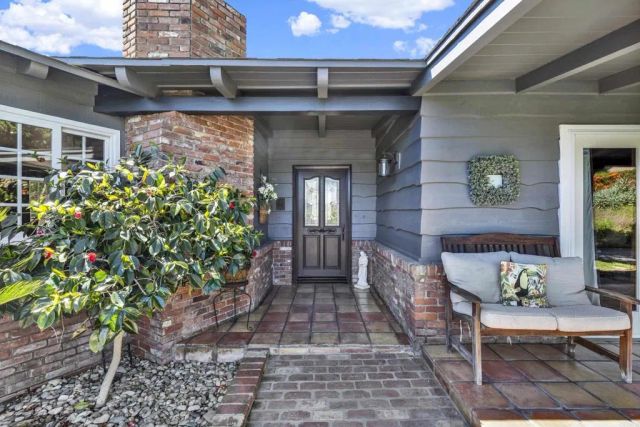 4605 Mayapan, La Mesa, CA 91941