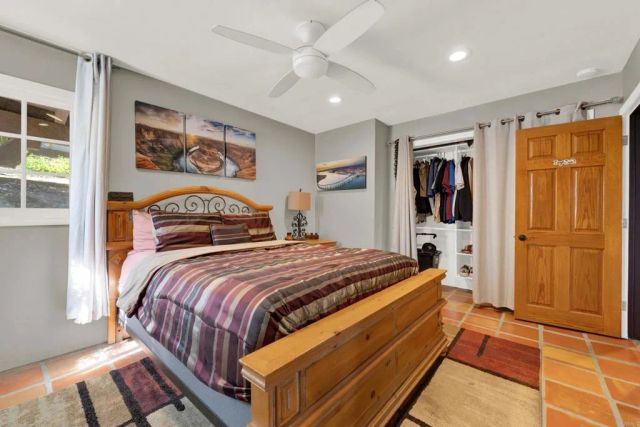 4605 Mayapan, La Mesa, CA 91941