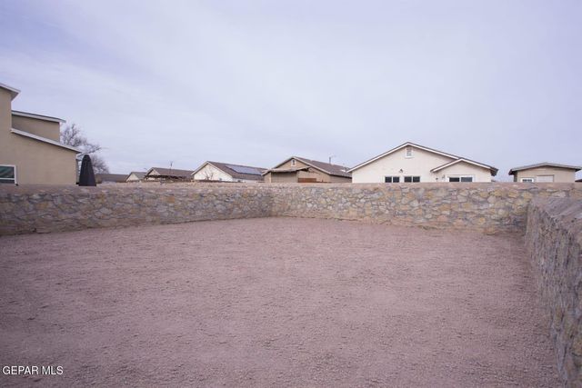 804 HC Gilbert Minjares Drive A, Socorro, TX 79927