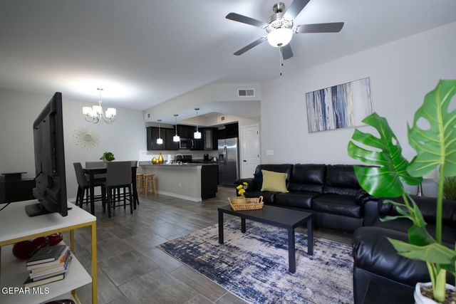 804 HC Gilbert Minjares Drive A, Socorro, TX 79927