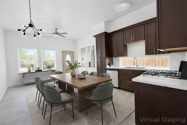 113 Bolden St A B, Houston, TX 77029
