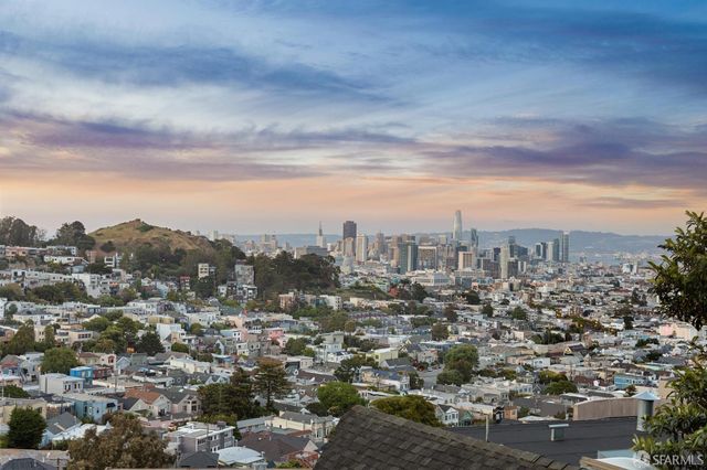 501 Corbett Avenue, San Francisco, CA 94114