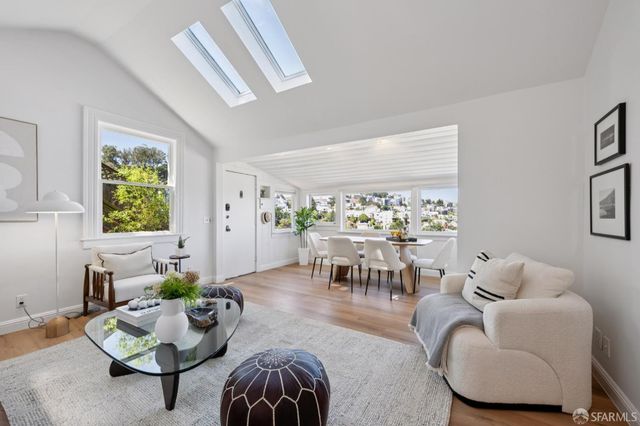 501 Corbett Avenue, San Francisco, CA 94114