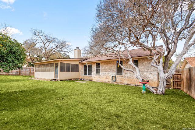 8318 Heraldry St, San Antonio, TX 78254