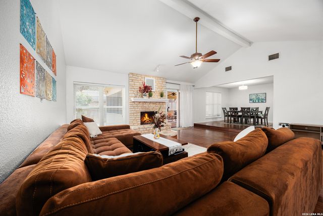 8318 Heraldry St, San Antonio, TX 78254