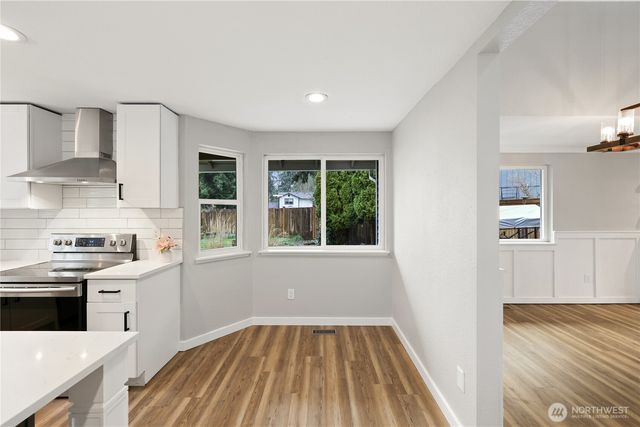 12002 151st Court E, Puyallup, WA 98374