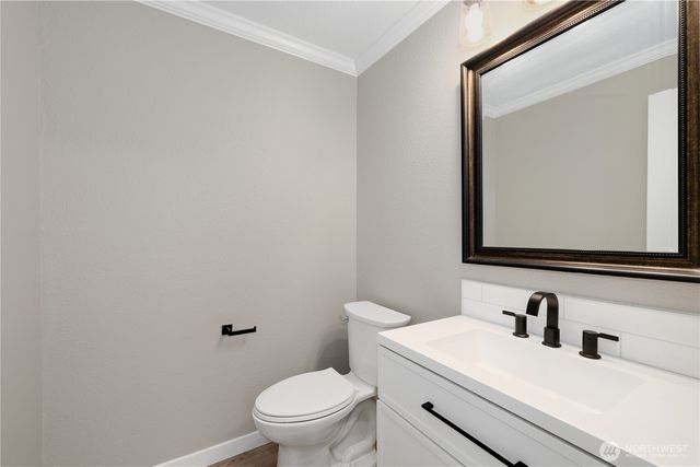 12002 151st Court E, Puyallup, WA 98374