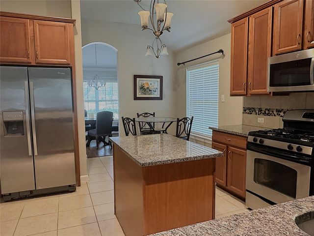 17207 Forest Ridge Point, Houston, TX 77084