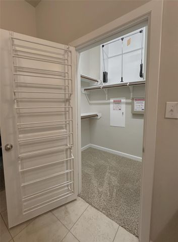 17207 Forest Ridge Point, Houston, TX 77084