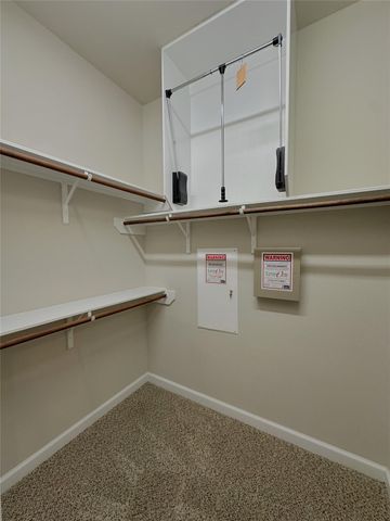 17207 Forest Ridge Point, Houston, TX 77084