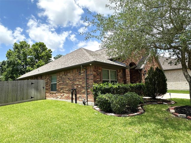 17207 Forest Ridge Point, Houston, TX 77084
