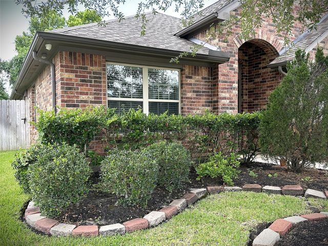 17207 Forest Ridge Point, Houston, TX 77084