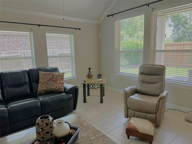 17207 Forest Ridge Point, Houston, TX 77084