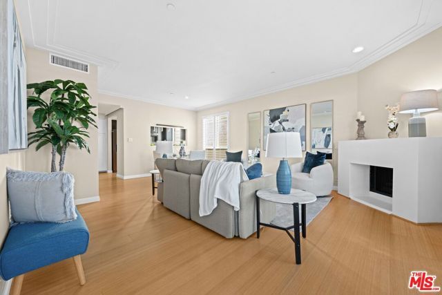 117 S Clark Drive 305, Los Angeles, CA 90048