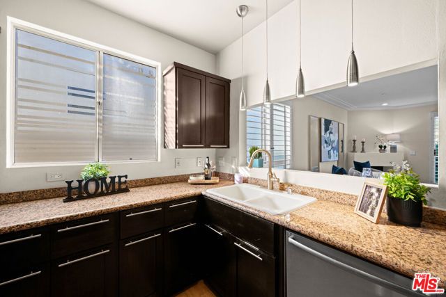 117 S Clark Drive 305, Los Angeles, CA 90048