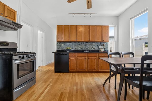6 Kenney St B, Boston, MA 02130