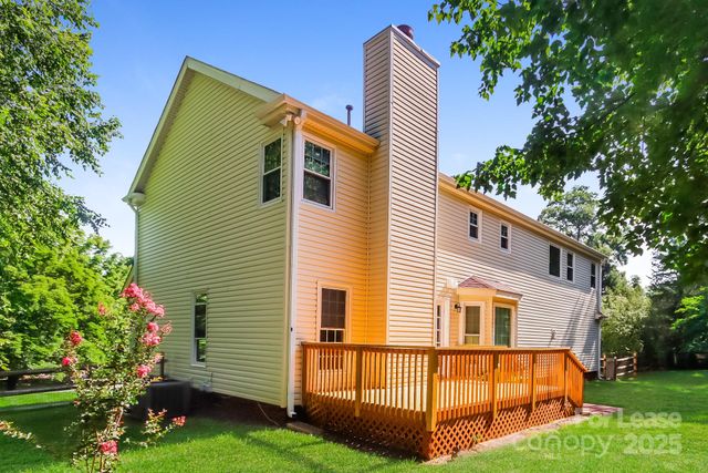 9216 Torrence Crossing Drive, Huntersville, NC 28078