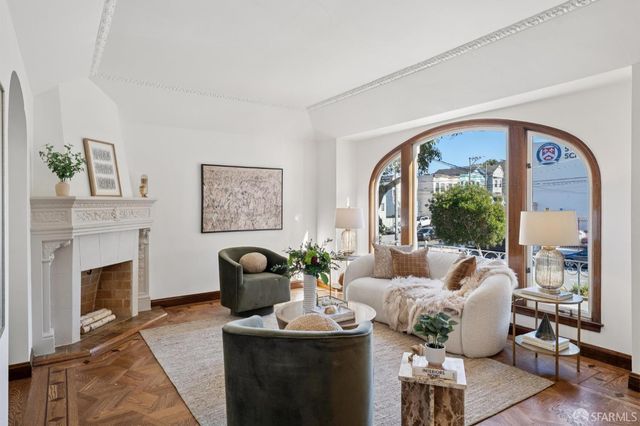 1558 Alemany Boulevard, San Francisco, CA 94112