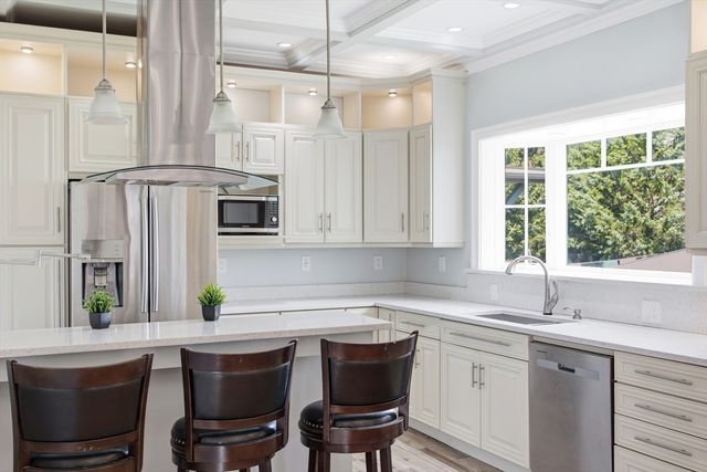 63 Orange St, Chelsea, MA 02150