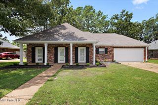 1007 Riverchase North Drive, Brandon, MS 39047