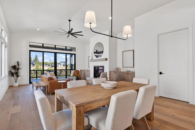 3448 NW Sullivan Avenue Lot 243, Bend, OR 97703