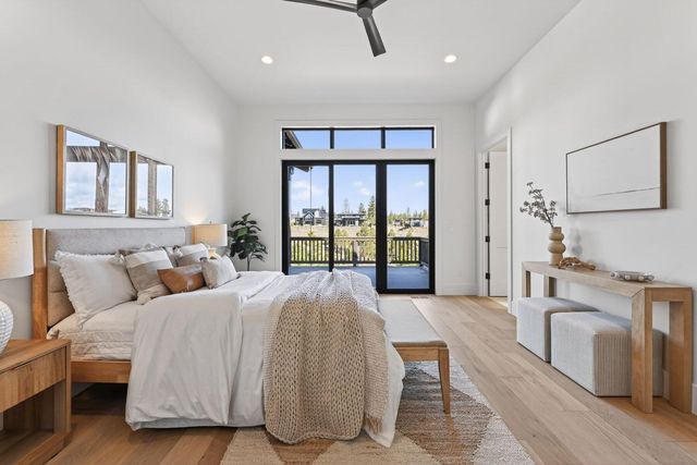 3448 NW Sullivan Avenue Lot 243, Bend, OR 97703