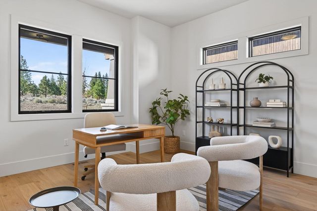 3448 NW Sullivan Avenue Lot 243, Bend, OR 97703