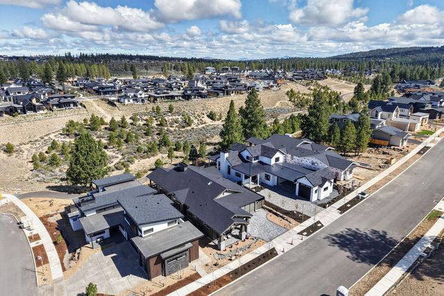 3448 NW Sullivan Avenue Lot 243, Bend, OR 97703