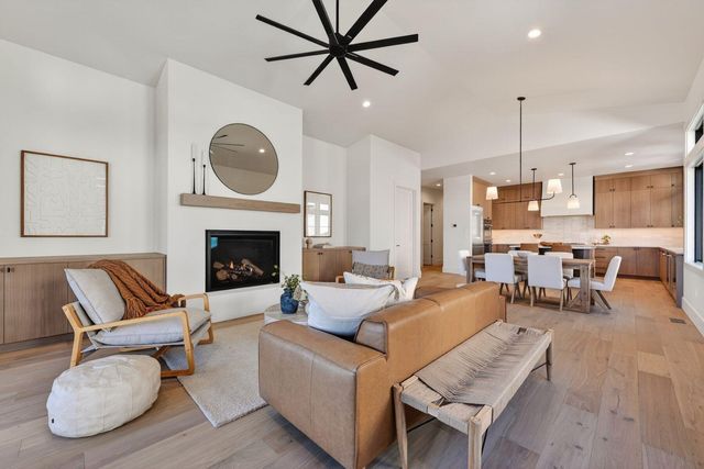 3448 NW Sullivan Avenue Lot 243, Bend, OR 97703