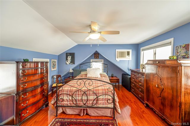 7 Nicholas Street, Port Jefferson, NY 11777