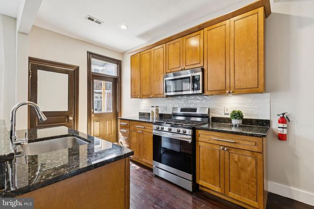 226 RHODE ISLAND AVE NW, Washington, DC 20001