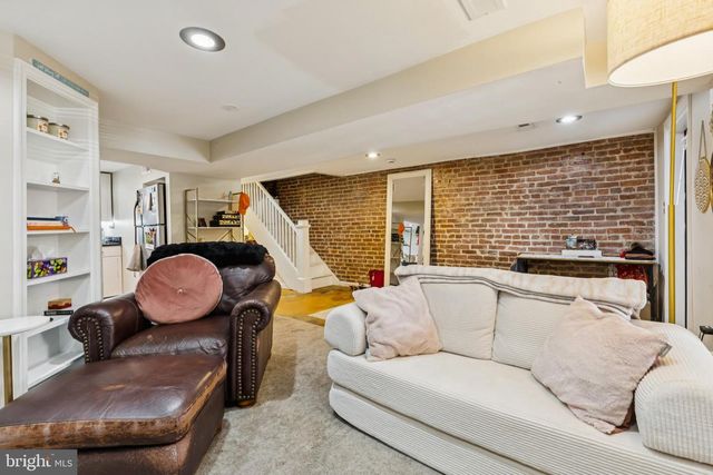 226 RHODE ISLAND AVE NW, Washington, DC 20001