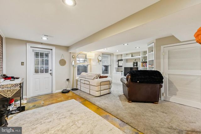 226 RHODE ISLAND AVE NW, Washington, DC 20001