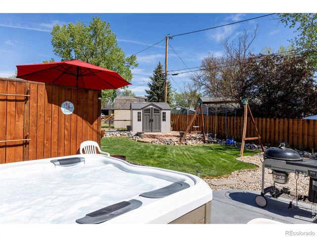 10933 W 67th Place, Arvada, CO 80004