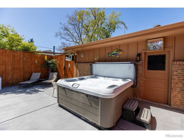 10933 W 67th Place, Arvada, CO 80004
