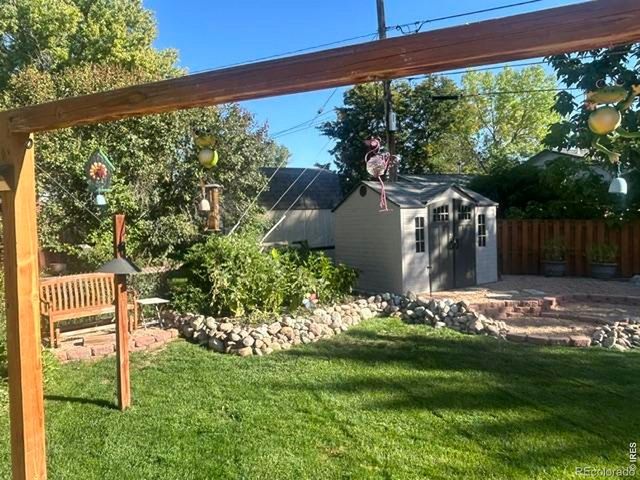 10933 W 67th Place, Arvada, CO 80004