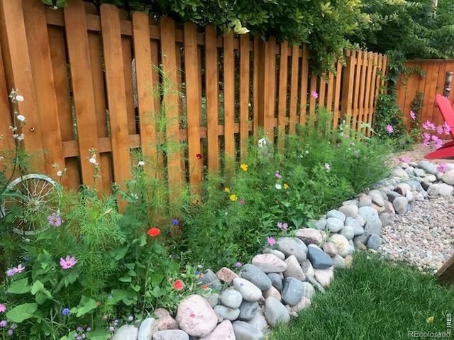 10933 W 67th Place, Arvada, CO 80004