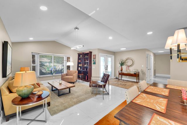 2133 NW 116th Terrace, Coral Springs, FL 33071