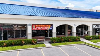 8726 NW 26 Street 18, Doral, FL 33172