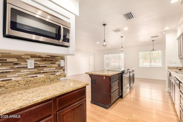 2023 W CLARENDON Avenue, Phoenix, AZ 85016