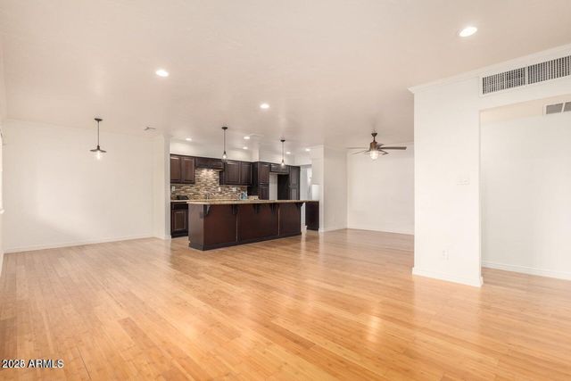 2023 W CLARENDON Avenue, Phoenix, AZ 85016