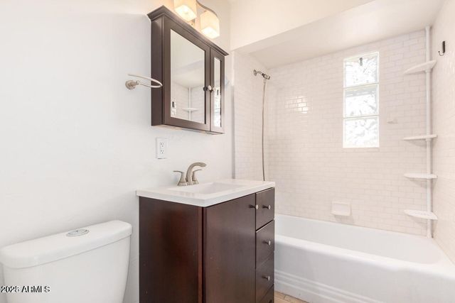 2023 W CLARENDON Avenue, Phoenix, AZ 85016