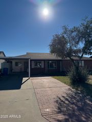 2023 W CLARENDON Avenue, Phoenix, AZ 85016