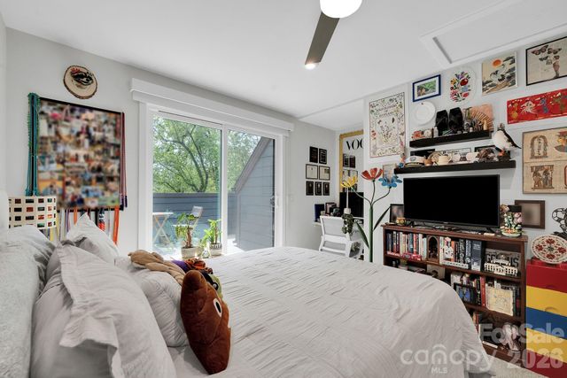 336 Twinflower Lane, Charlotte, NC 28205