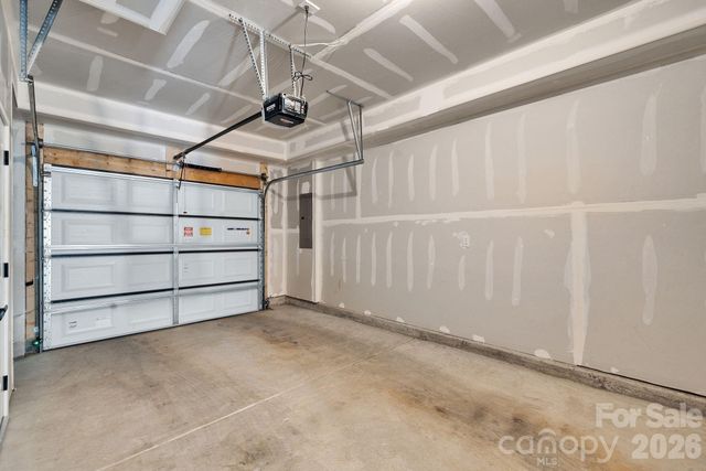 336 Twinflower Lane, Charlotte, NC 28205