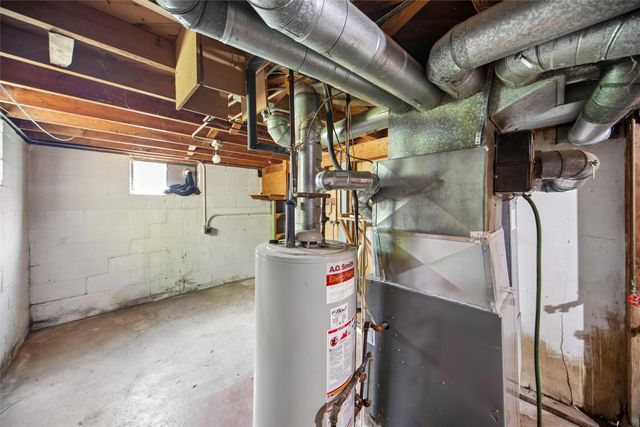 2521 57th Street, Des Moines, IA 50310