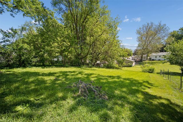2521 57th Street, Des Moines, IA 50310
