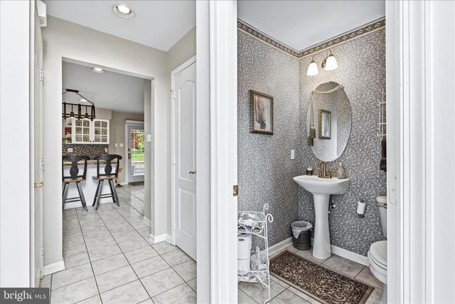4114 LOMAR, Mount Airy, MD 21771